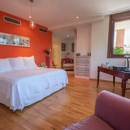 Luxury Beachside In Los Monteros *